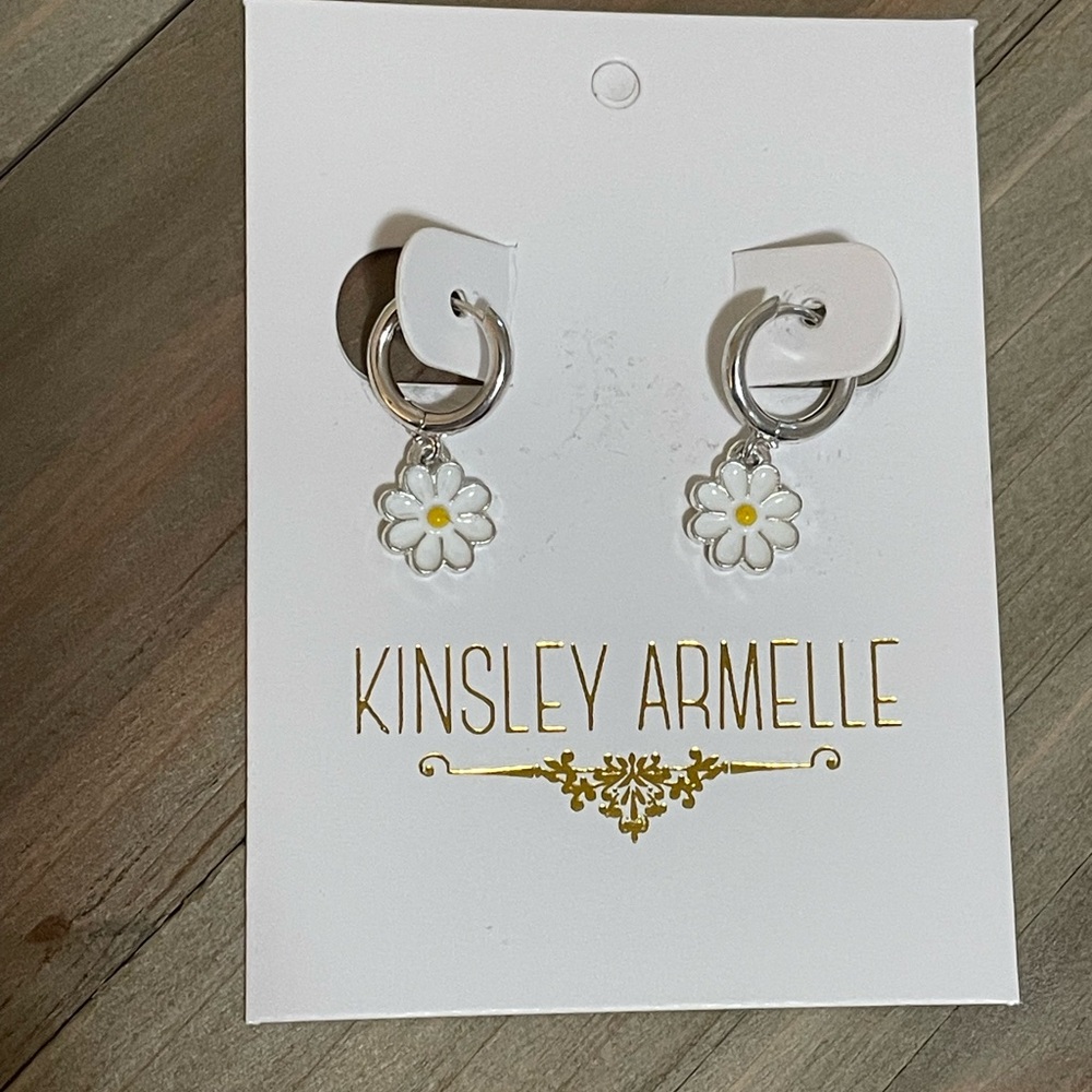 Kinsley Armelle Silver Daisy Hoop Earrings